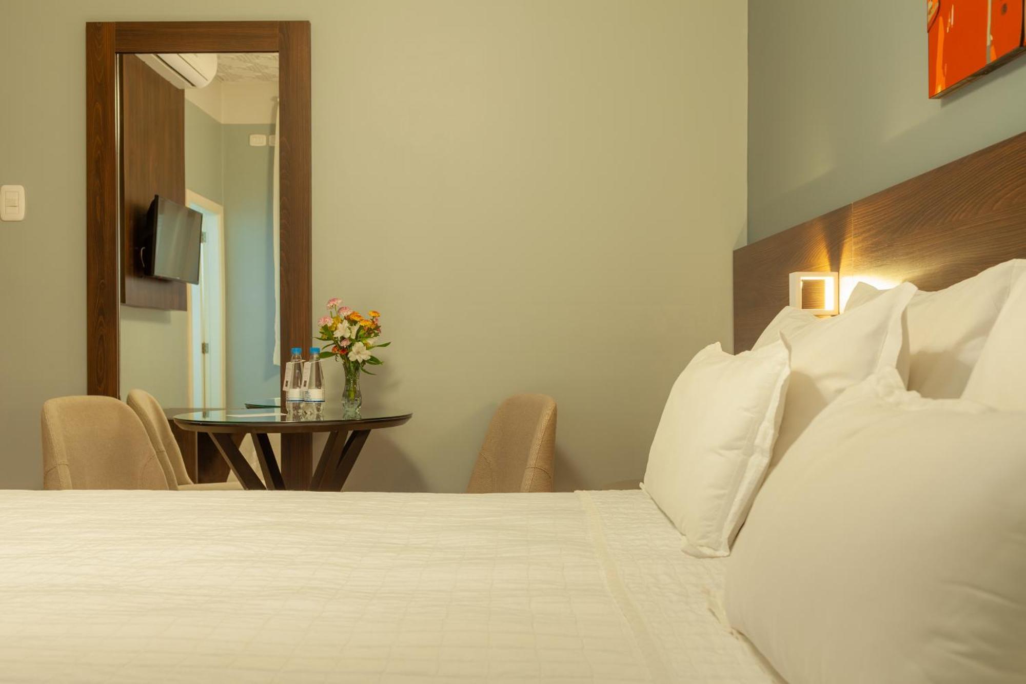 Hotel Casacurta Garibaldi Extérieur photo